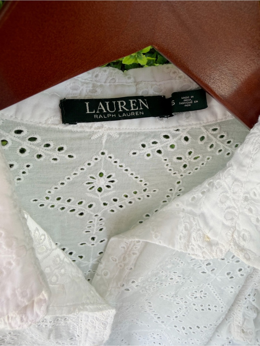 Lauren Ralph Lauren White Eyelet Shirt | 100% Cotton | Embroidered Size Small - Picture 5 of 7